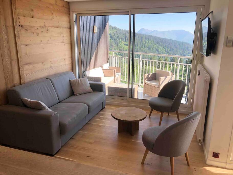 3 Pieces, 6 Personnes Appartement Chamrousse Buitenkant foto